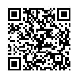 周围的四根石柱顿时爆发出一股绚烂的光芒二维码生成