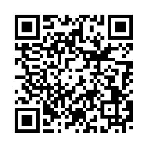 周怀轩跟着盛七爷走到旁边的耳房二维码生成