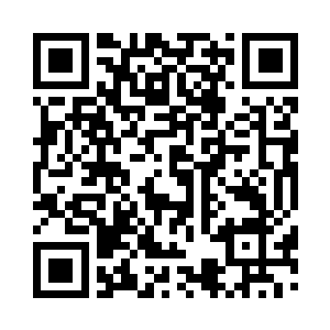 周标手里拿着我原先塞在耳朵里的两团棉花二维码生成