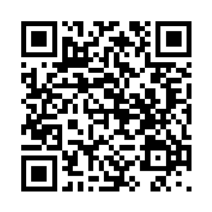 周红旗歪着头看着开车的丁长生问道二维码生成