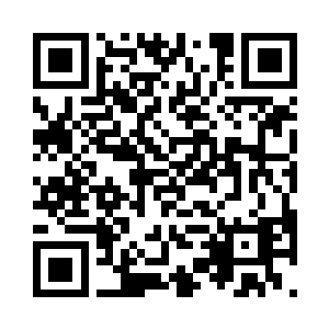 和上次那个默默帮助她的驾校师哥一样二维码生成