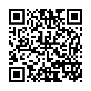 和另一个拿着乌兹冲锋枪的武装分子二维码生成