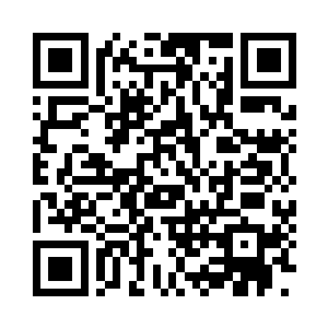 和另外一个商店里的柜员小声说了几句什么二维码生成