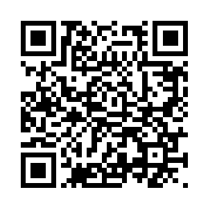 和她一起别苗头竞争位置的还有另外好几个人二维码生成