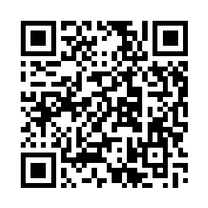 和小希以及青玄道长等人往山上攀登二维码生成