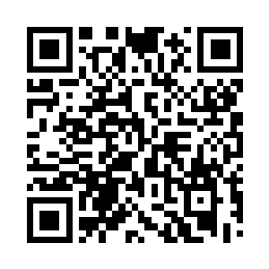 咔嚓咔嚓……给他连拍数张全身和半身照二维码生成