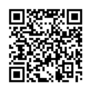 唐三十六看着落落塞进他怀里的那样事物二维码生成