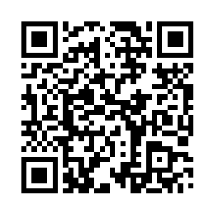 唐铮循着那普通人肉眼不可见的细线二维码生成