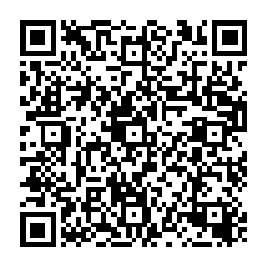 唯一的办法就是他们离开璃城的时候让叶玥混在定王府的队伍中神不知鬼不觉的离去二维码生成