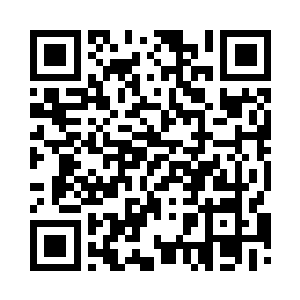 商宛秋看到一群人都在看着我们相聚二维码生成