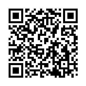 嗖的一声朝着秦宇父母居住的那个房间飞去二维码生成