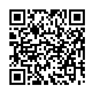 嗜虎和金大亚几人都坐在院子中的木棚里二维码生成