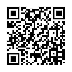 嘴角挂着一丝若有似无的淡漠笑意二维码生成