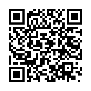 嘴里终于生长出了第一排锋利的牙齿二维码生成