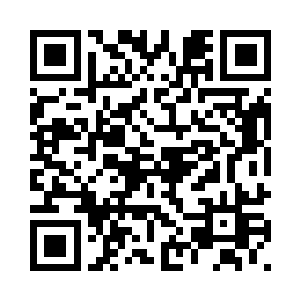 四个人微微的点了点头算是回应了二维码生成