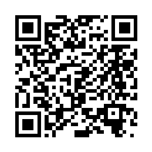 四个车轮在车道上也摩擦出一阵青烟二维码生成