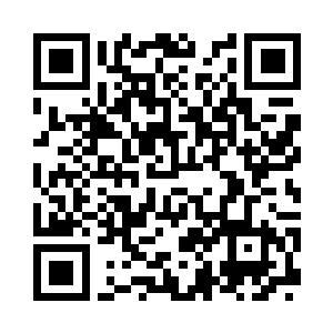 四人看到了一面石墙矗立在通道前方二维码生成