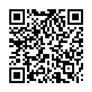 四人通过这条加强版隧道的速度反而加快了二维码生成