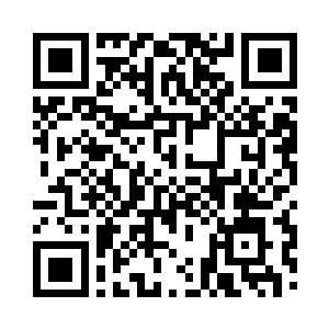 四周垂下的帘子终于围出来一个挺私人的空间二维码生成