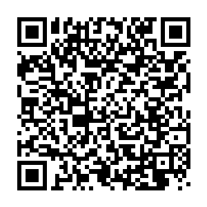 四周天地灵气疯狂的向其神珍灭仙剑划动而出的太极形灵力漩涡聚去二维码生成