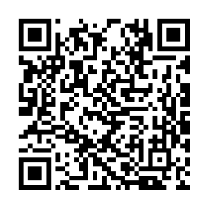 四周的一切对她来说就好像已经没有半点意义似地二维码生成