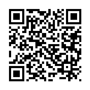 回头看了看远处的李青峰与冷无情二维码生成