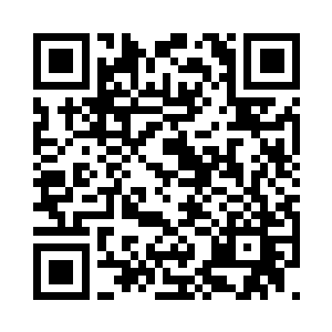 因为……因为娘当年也……也是喜欢他的二维码生成