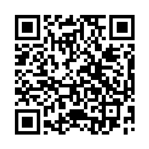 因为丁羽这个家伙真的是出了名的难请二维码生成