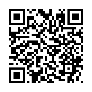 因为他实在怕她那颗小脑袋会扭到二维码生成