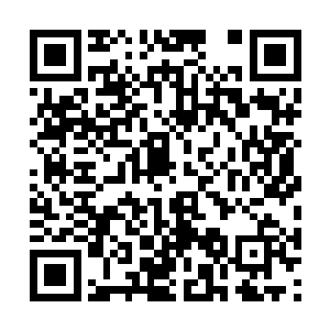 因为她本就面无表情倒是掩过去了那一瞬间的尴尬二维码生成