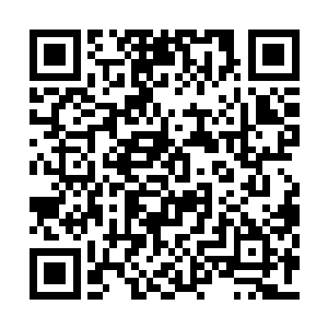 因为就在丁长生站在张和尘的办公室等着的时候二维码生成