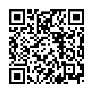 因为挡板下面一米高全是不透明的二维码生成