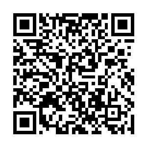 因为某种程度上的疯狂可以让你掩饰自己的真实情感二维码生成