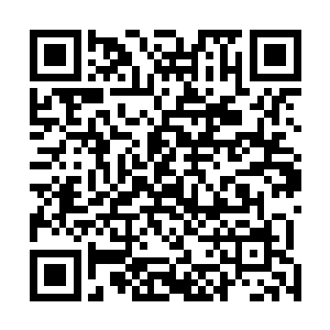 因为紧张和僵硬的身体也在织布的过程中慢慢的变的放松二维码生成