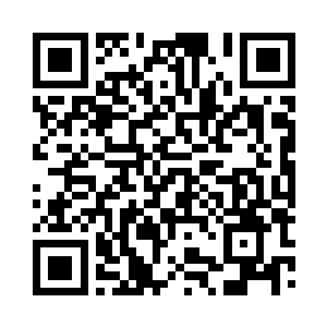 因为紧随其后的就是几个叽叽喳喳的女生二维码生成