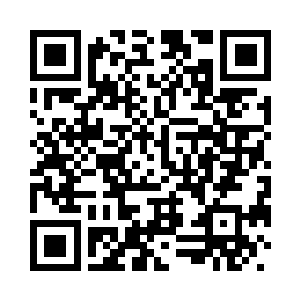 因为这两位正是同学聚会的发起人二维码生成