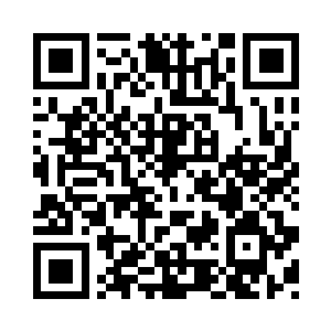 因为雷天看到了十几个人倒毙在地上二维码生成