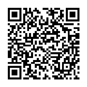 因此只是从戒指中拿出了一粒紫云丹和一粒化魔丹吞了下去二维码生成