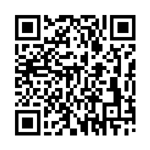 因此她的右手手心里还有个白色的小排球二维码生成