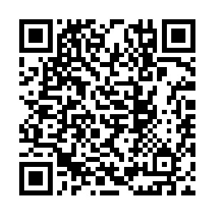 围观人群不得不叹这穆家的丫鬟也是一女中豪杰啊二维码生成