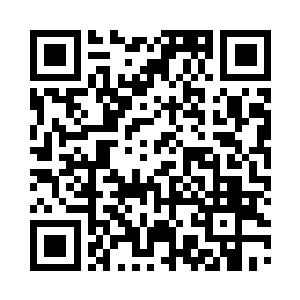 围观的人群之中有几个人互相看了一眼二维码生成