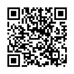 土胚墙上的灰褐色墙皮脱落的一片一片的二维码生成