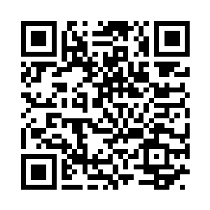 在他手臂的两侧还有着两条冰龙在呼啸盘旋二维码生成