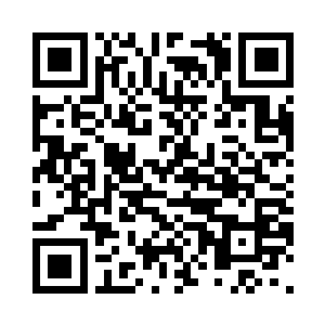 在光剑兵团还在寻找机关兵团的时候二维码生成