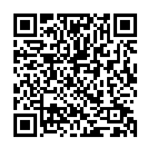 在军中甚而能和最低层的士卒大大咧咧的坐在地上神吹海聊二维码生成