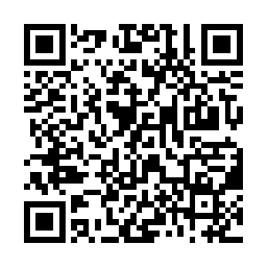 在制定赛程时也都会借用这两支战队世纪大战的噱头二维码生成