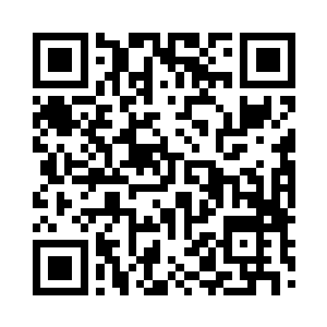 在半空中交织出一片五彩斑斓的能量彩带二维码生成