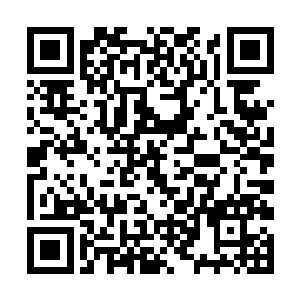 在商场混得老奸巨猾的秦忠瞬间就明白了儿子的意思二维码生成