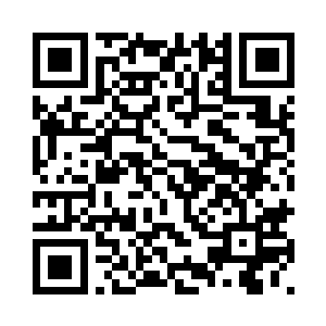 在地上缩成一团躲避孙管事的拳脚二维码生成