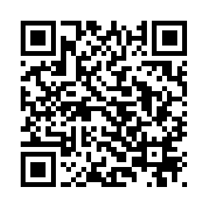 在地面上才踏出绵延如山谷的沟壑二维码生成